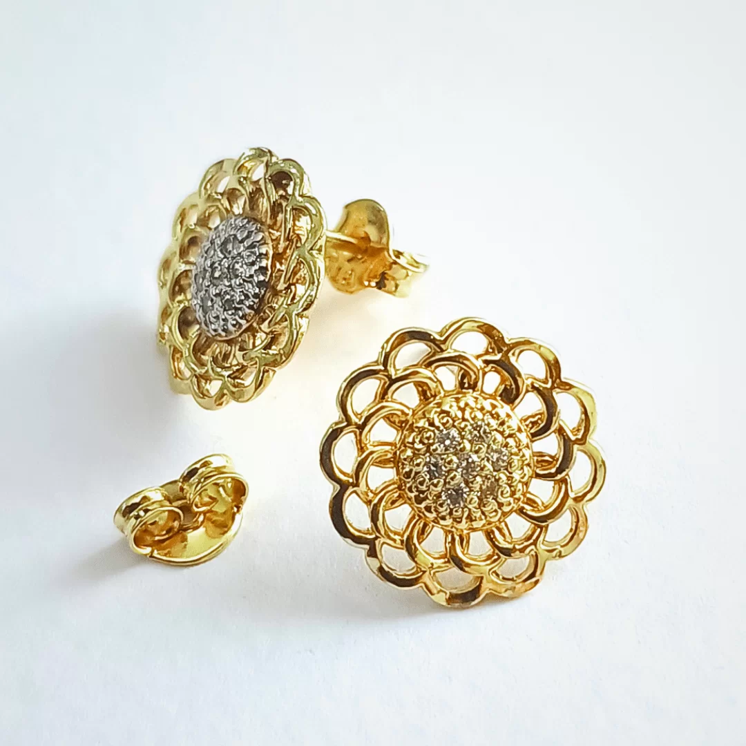 Par de Brinco em Ouro 18k - Girassol 14 Diamantes