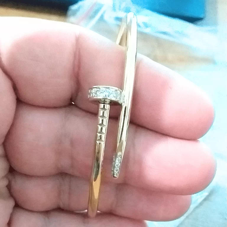 Bracelete Feminino Juste Un Clou com Diamantes - Estilo Cartier -Ouro Maciço 18k - 35 gramas