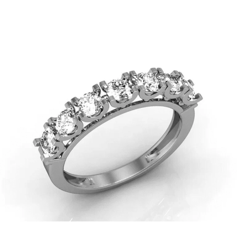 Anel Meia Aliança  em Ouro 18k com 7 Diamantes de 13 pontos cada - 3,4 gramas