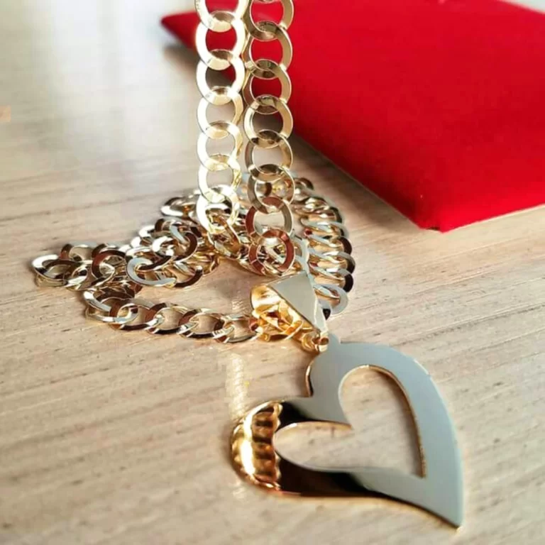 Colar em Ouro maciço 18k - Elo Laminado com Pingente Grande Coração - 45cm - 24 gramas