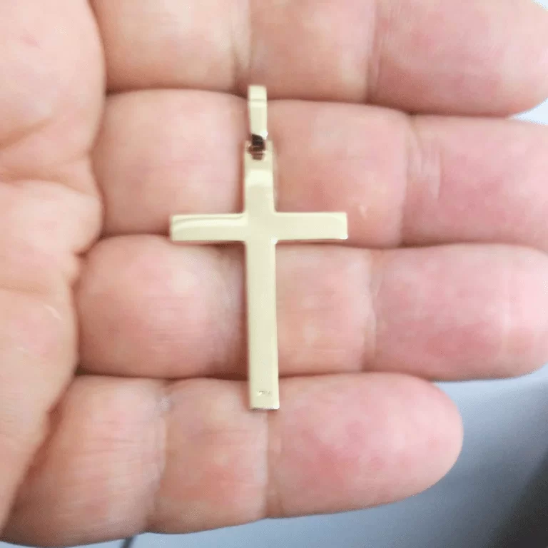 Estiloso Pingente Cruz  em Ouro 18k -  3,5 Cm - 4 Gramas