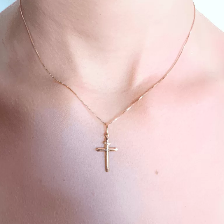 Colar Veneziana com Pingente Cruz em Ouro 18k - 1,66 gramas