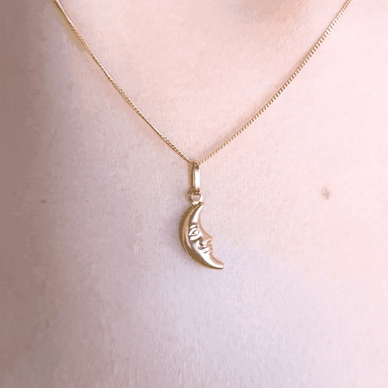 Colar Com Pingente Lua Sorriso Em Ouro 18k - 2,08 Gr - Promoção