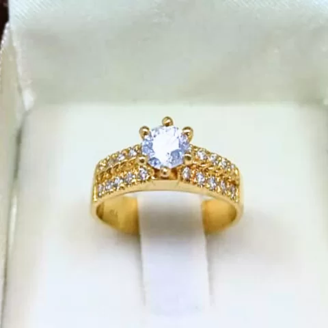 Anel Solitário em Ouro 18k com Brilhante Central de 1 Quilate e 20 de 2 pontos cada - peso 5,4 gramas